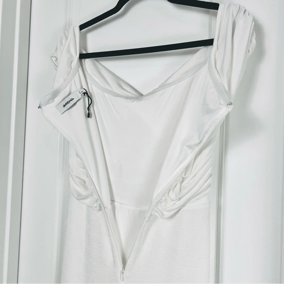 MISHA Alisa Slinky Off Shoulder Wide Leg Twist Jumpsuit in Ivory Ailsa Medium M - Picture 7 of 11